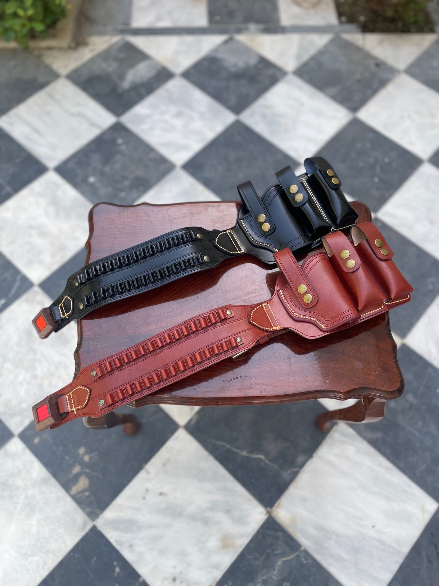 Hande crafted Double magazine double round line leather holster(9mm/30b)