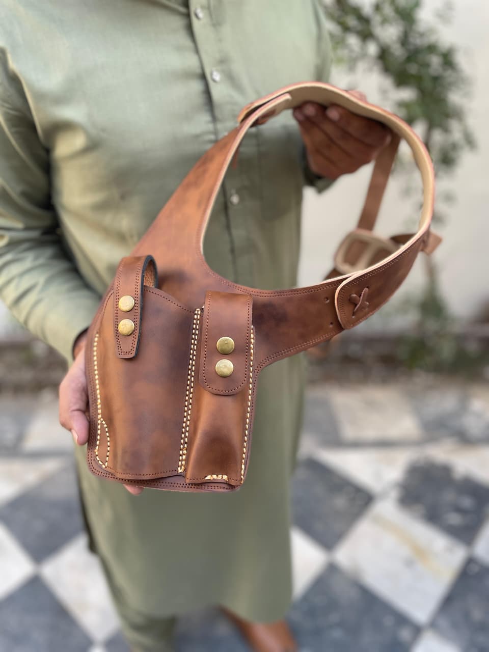 Side shoulder Holster with single magazine